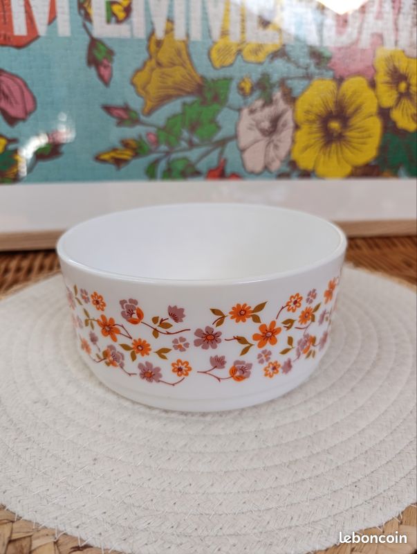 Saladier Vintage Arcopal – Motif Fleurs Oranges – Verre – Fabriqué En France – TBE