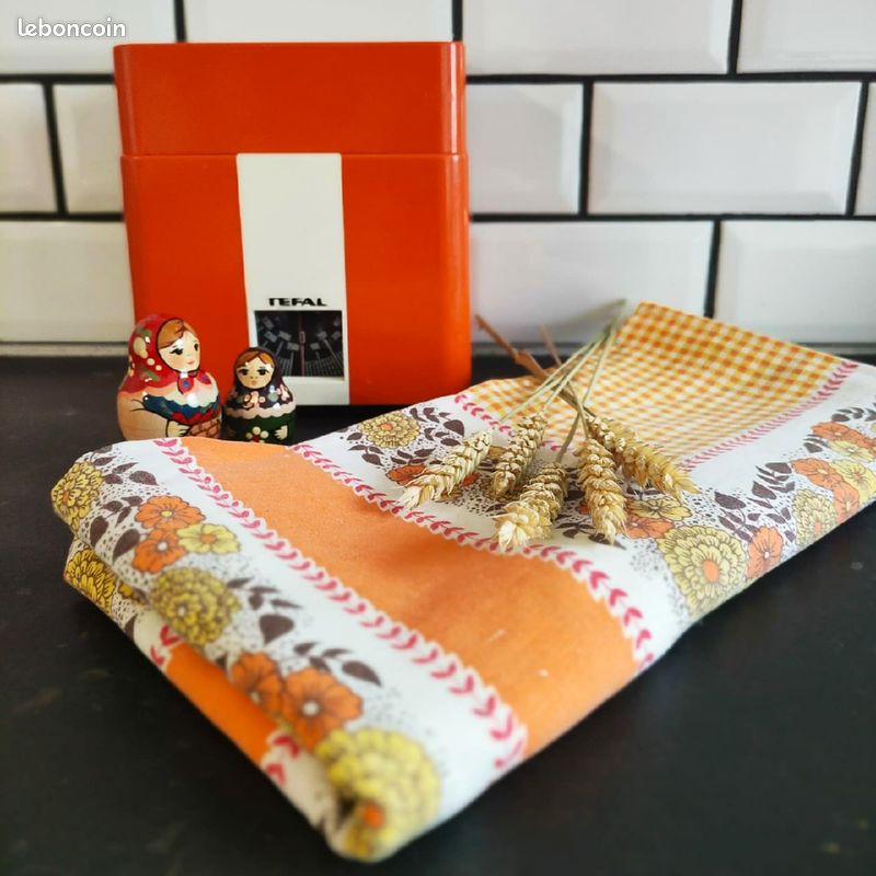Nappe carrée fleurie (image 3)
