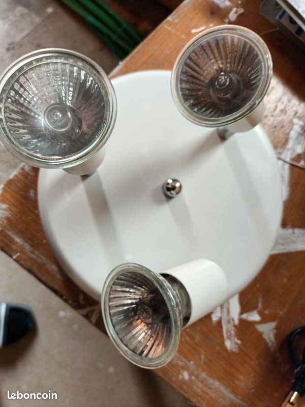 Luminaire 3 lampes (image 1)