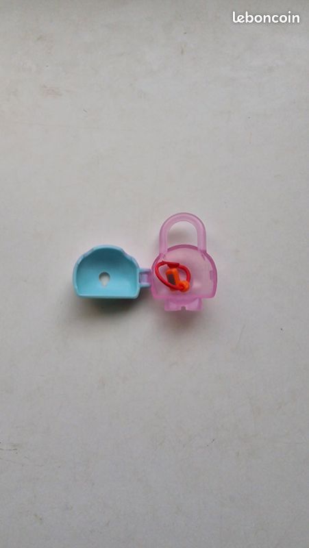 Jeu jouet figurine Lock Stars - petit cadenas - glace bleue et rose (image 2)