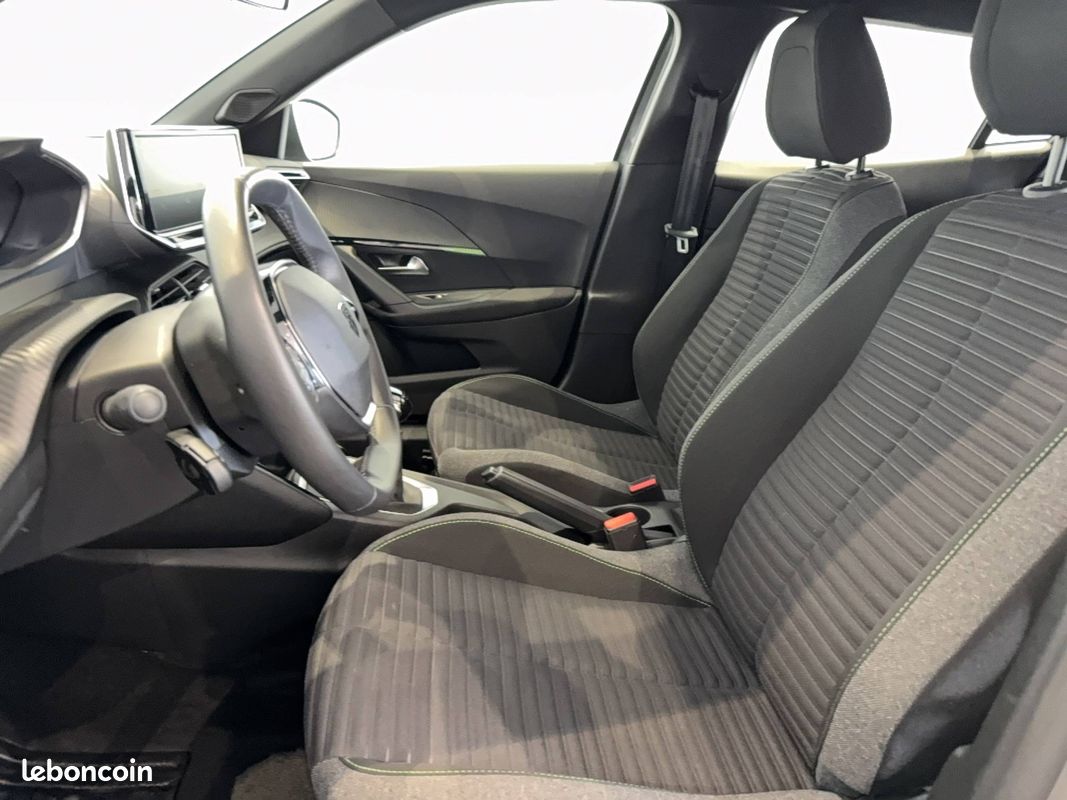 PEUGEOT 2008 PureTech 100 S&S BVM6 Active (image 9)