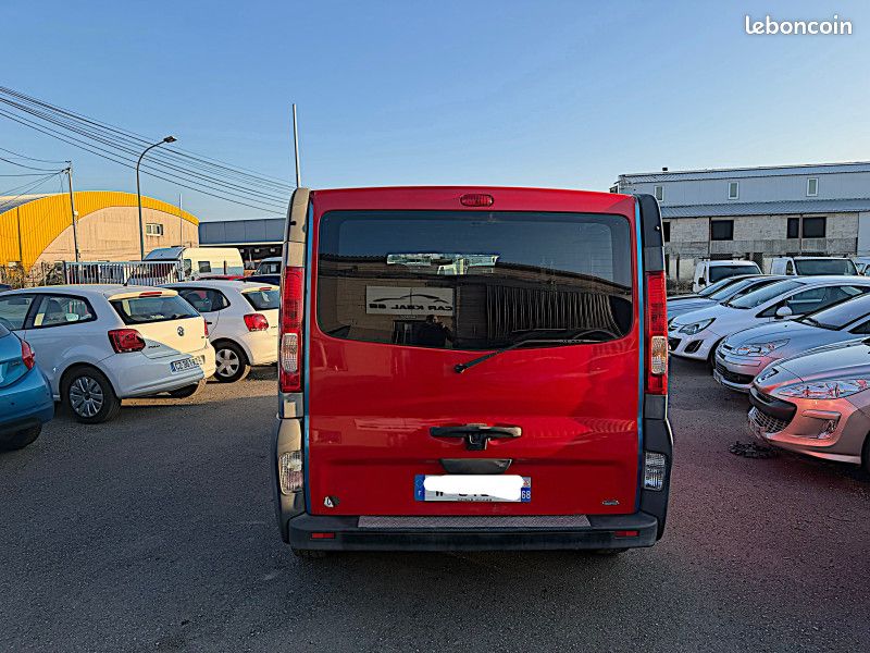 Opel VIVARO FG F2700 C1 CDTI115 (image 6)