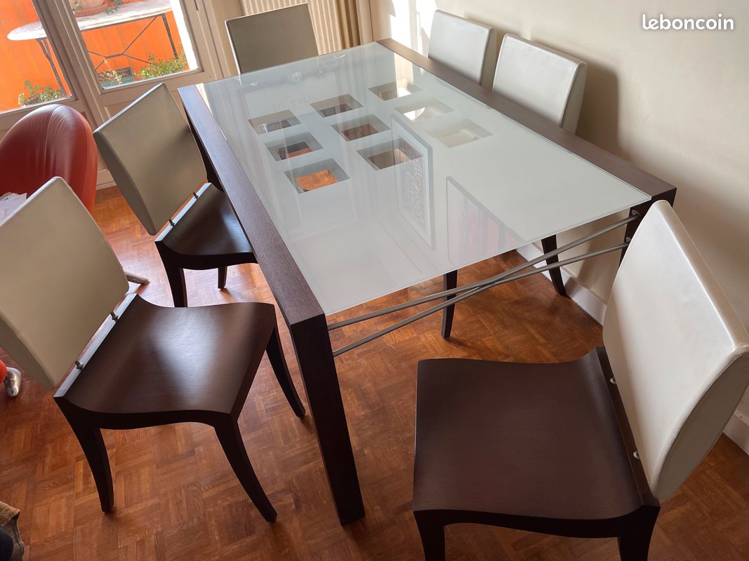 Table design Ligne Roset (image 2)