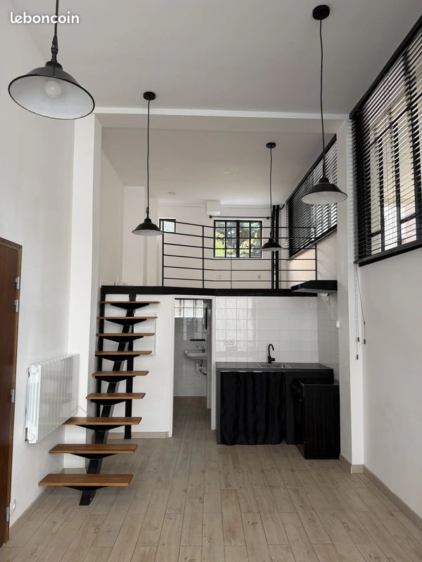 Appartement 1 pièce 30 m² · à Clichy · 30 m² · 985 €/mois