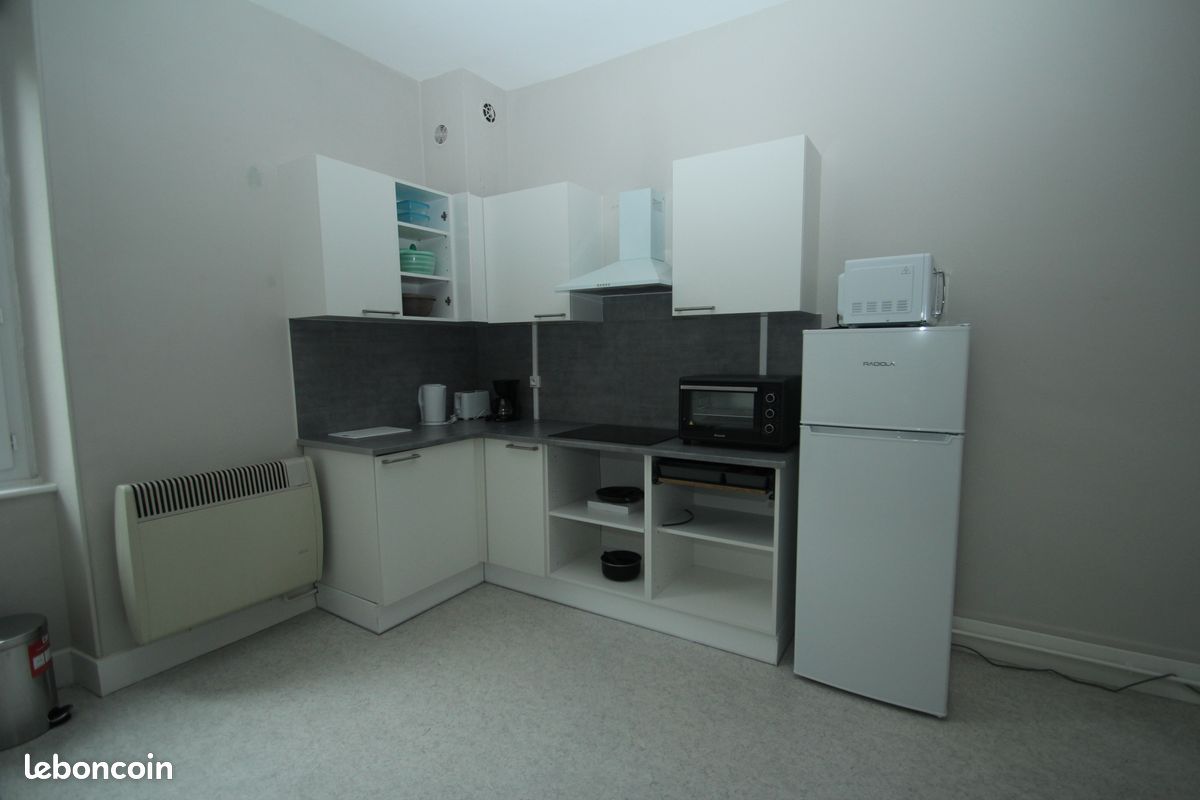 Appartement 1 pièce 38 m² · à Decize · 38 m² · 380 €/mois