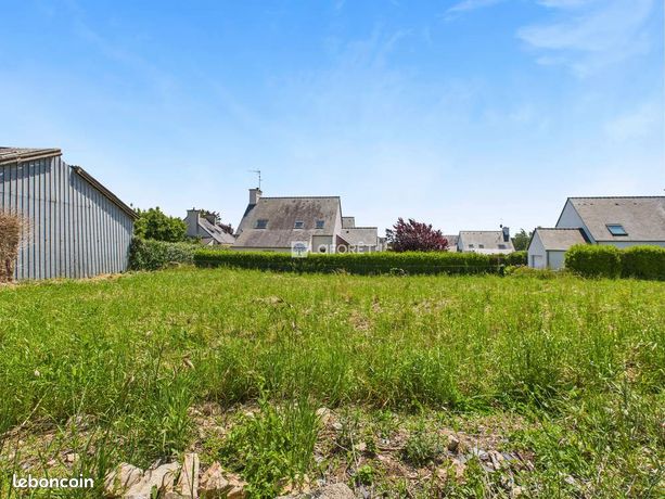 Terrain 542 m² POULLAN SUR MER