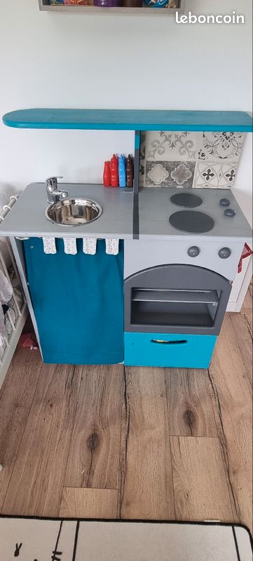 Cuisine en bois enfant (image 1)