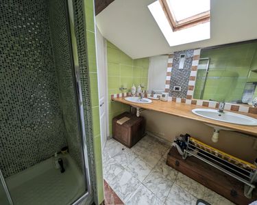 Maison 890 000 € - 251 m²