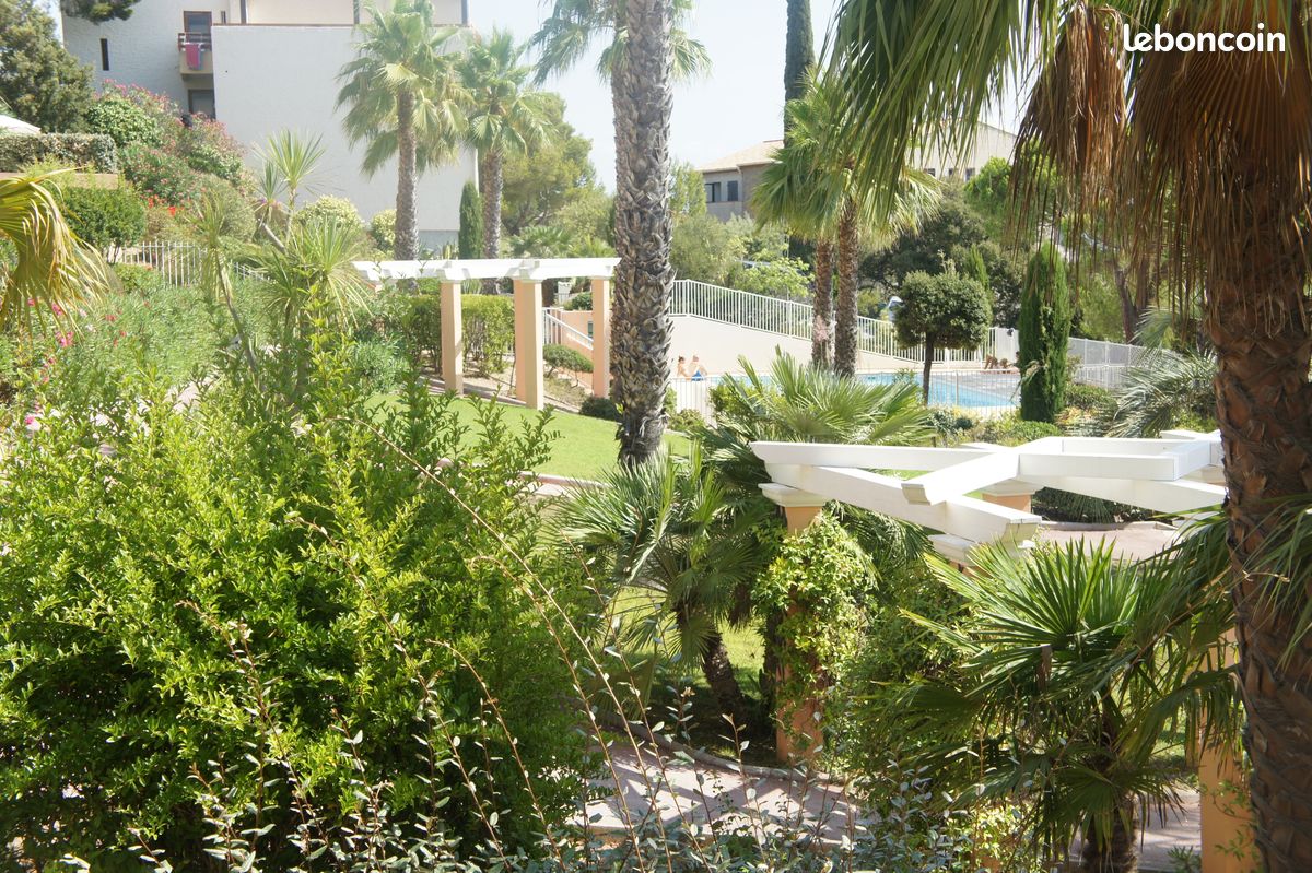 Appartement 2 pièces 32 m² · à Hyères · 32 m² · 750 €/mois