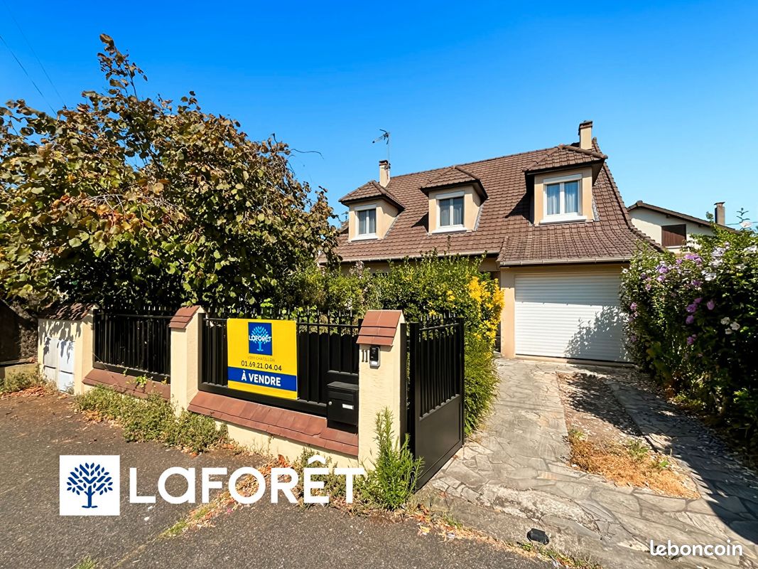 Maison 6 pièces 130 m² · à Viry-Châtillon · 130 m² · 449 560 €