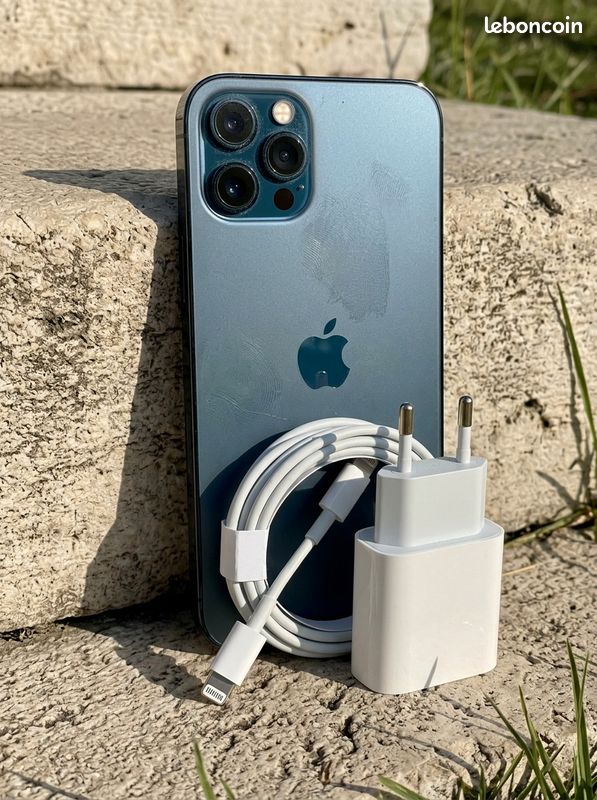 IPhone 12 Pro Max / 128 Go / Original / chargeur rapide (image 1)