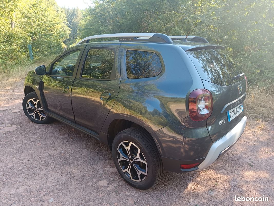 Duster 4x2 très bien équipé avec faible kilométrage très économique et fiable (image 5)