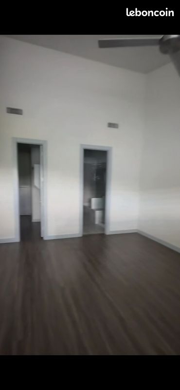Appartement 3 pièces 20 m² · à Versailles · 20 m² · 700 €