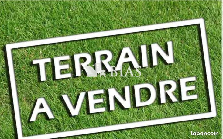 Terrain 2423 m² Freneuse