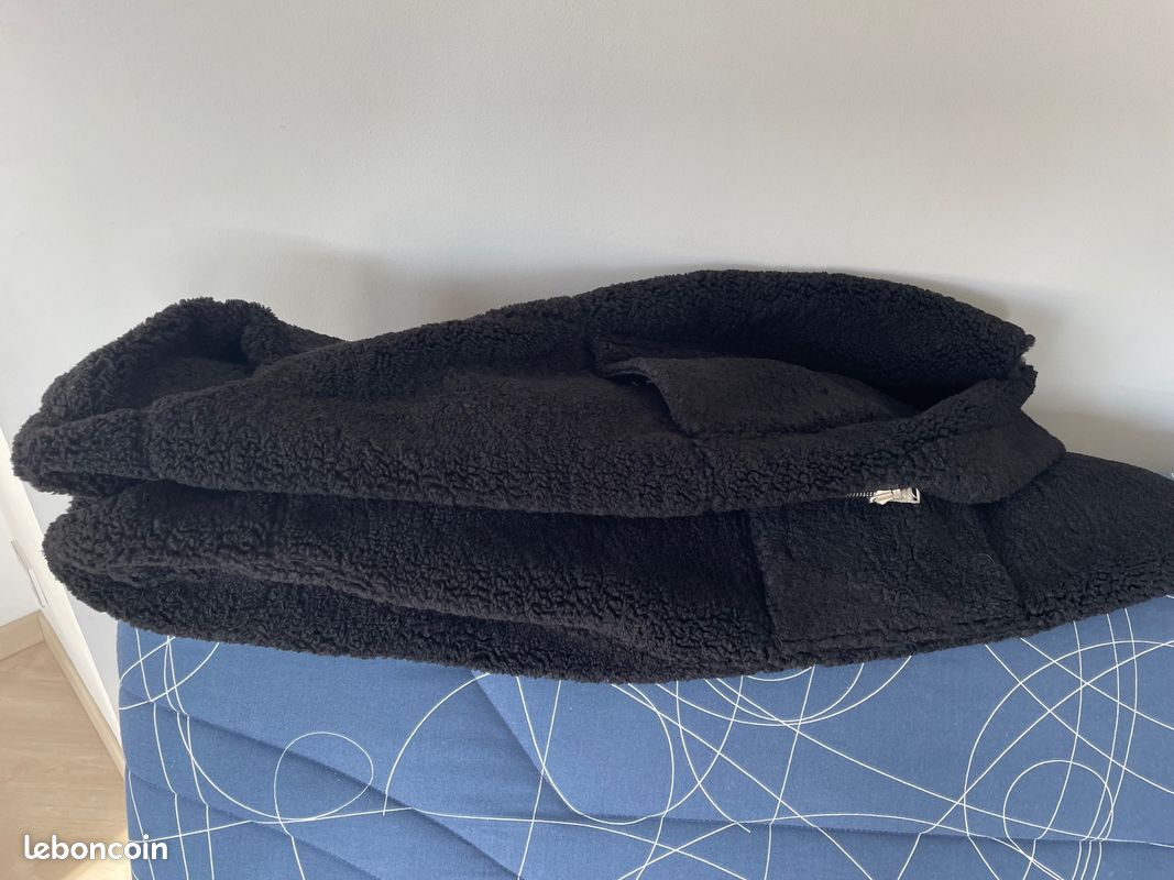 Manteau en Fourrure synthétique Rino & Pelle Etat Neuf (image 9)
