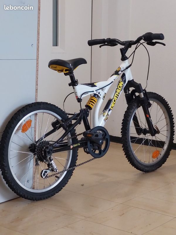 VTT Décathlon enfant 20 pouces Vélos