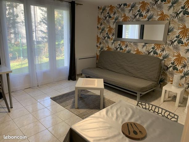 Studio 1 pièce 20 m²