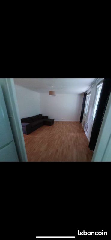 Appartement 2 pièces 45 m² · à Roussillon · 45 m² · 470 €