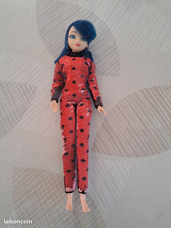 Barbie miraculous (image 1)