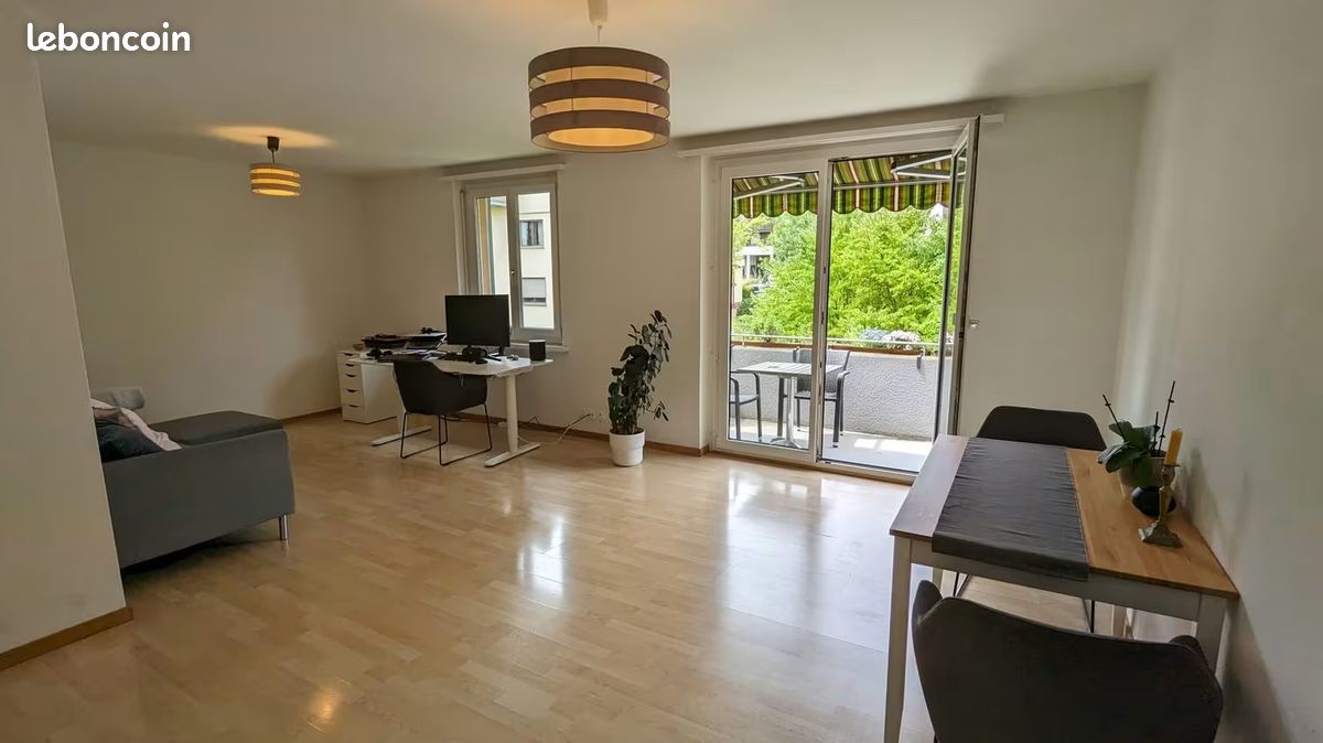 Appartement 2 pièces 38 m² · à Paris · 38 m² · 550 €/mois