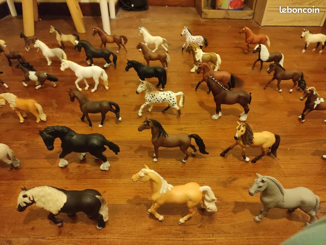 Lot de Schleich 150 (image 4)
