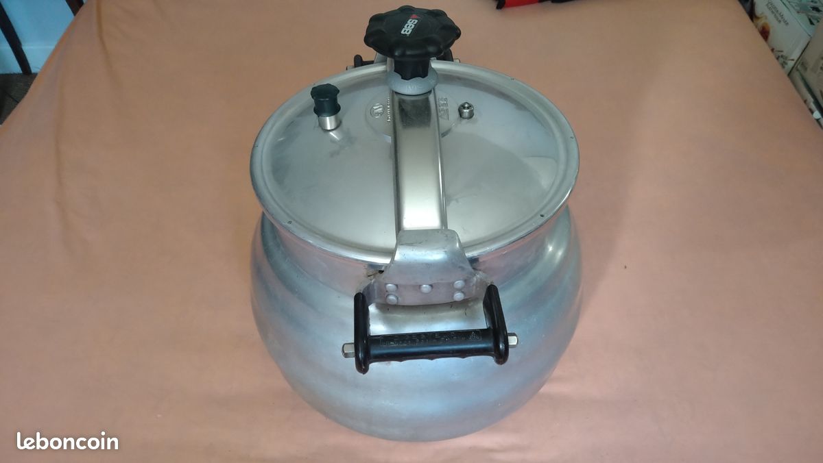 ANCIEN digesteur COCOTTE SEB ALU 22 LITRES VINTAGE