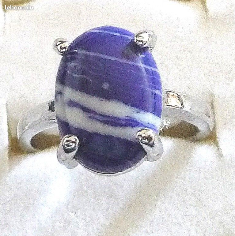 Trés belle bague en pierre gemme bleue ovale (image 3)