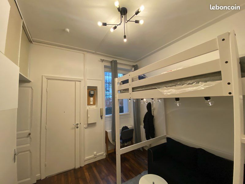 Appartement 1 pièce 16 m² · à Paris · 16 m² · 680 €