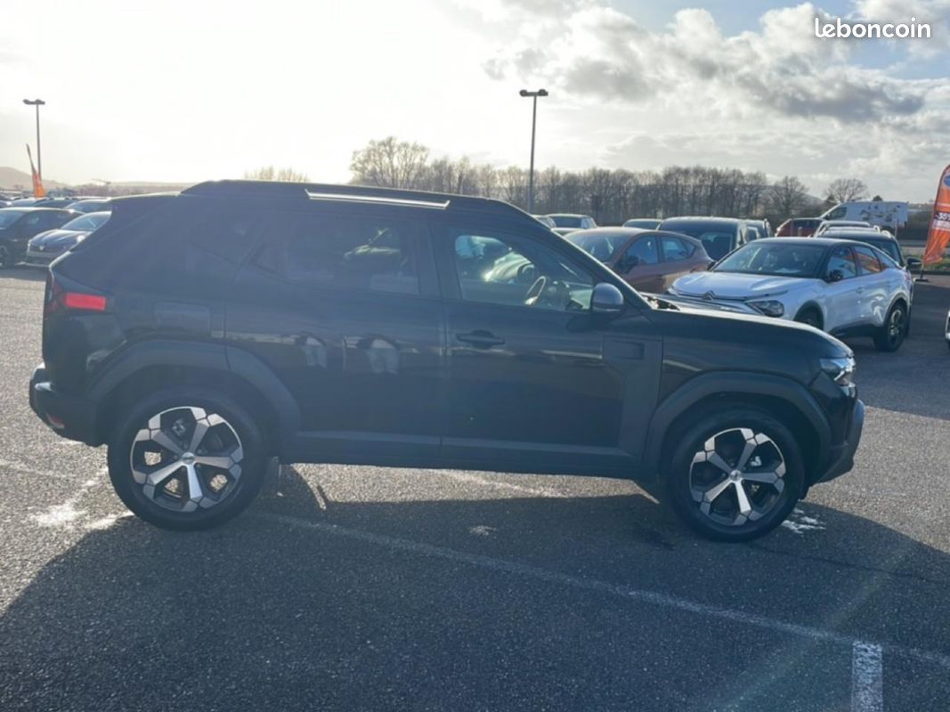 DACIA DUSTER 1.2 mild hybrid 140 journey (image 4)