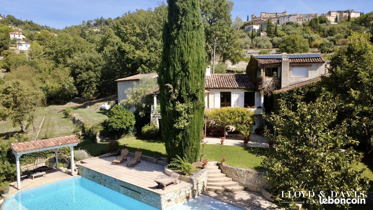 Maison 11 pièces 283 m² · à Callian · 283 m² · 1 365 000 €