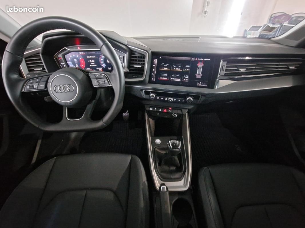 Audi A1 CITYCARVER 30 TFSI 116 ch BVM6 Design Luxe (image 10)
