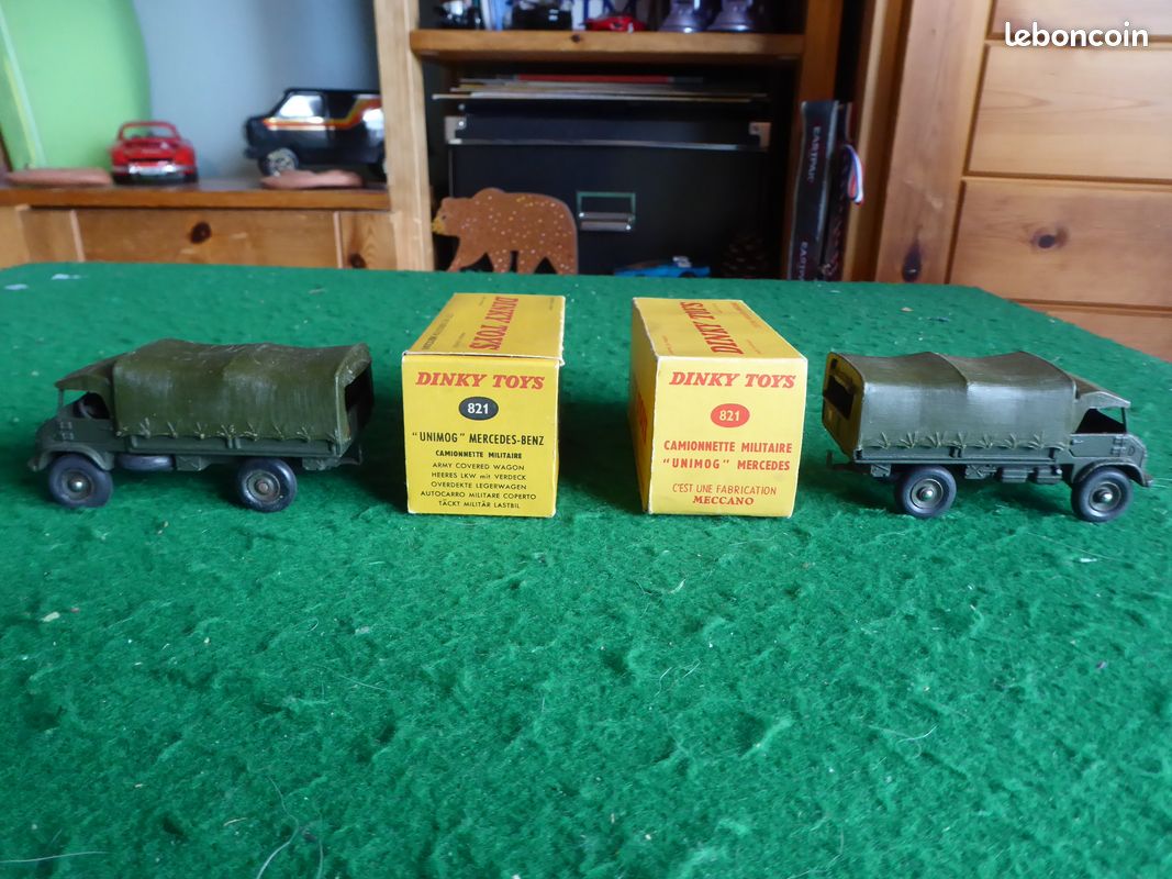 Boîte Reproduction Dinky Toys Mercedes Unimog Camionnette Militaire