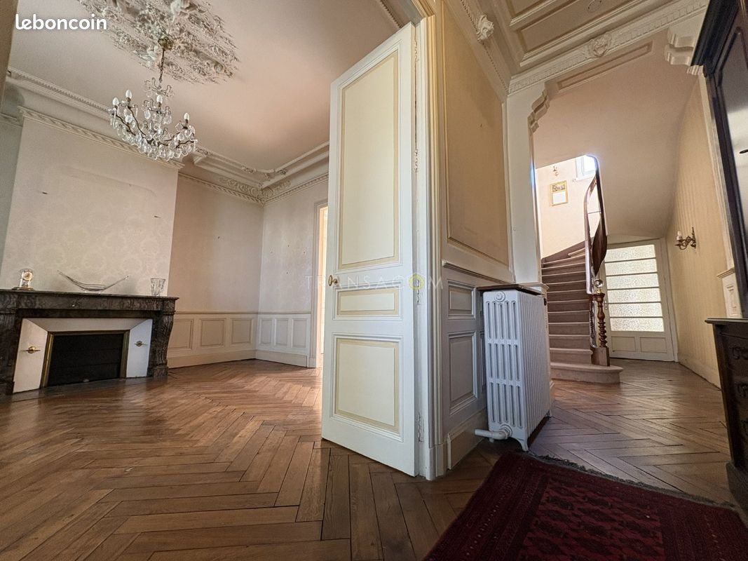 Maison 7 pièces 155 m² · à Tours · 155 m² · 529 000 €