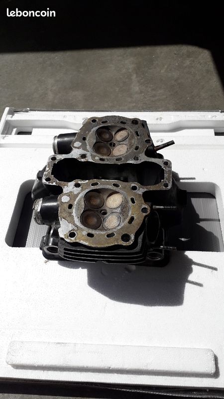 Culasse Avant HONDA VF1000F SC15 (image 2)