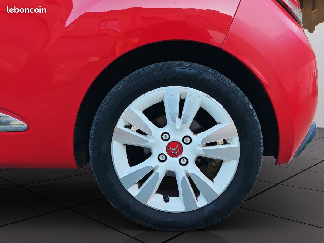 Citroen ds3 1.6 e-hdi 90 airdream red edition (image 9)