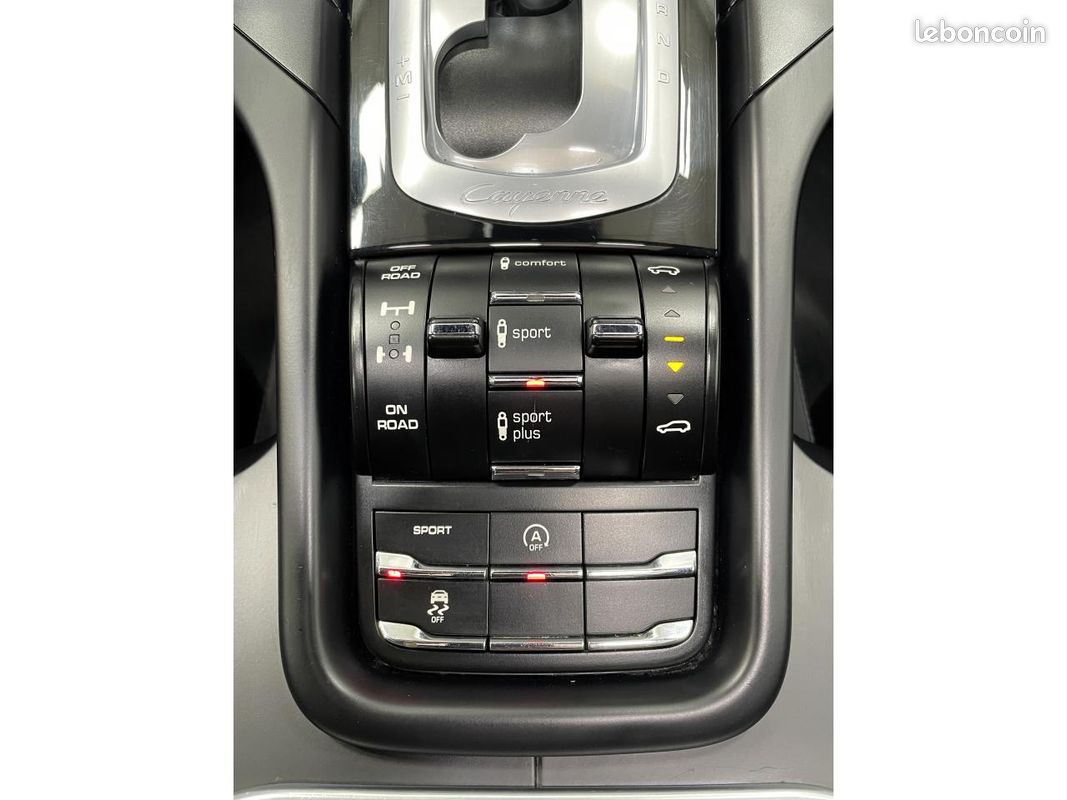 PORSCHE CAYENNE II (958) 4.2 385ch S Diesel (image 15)