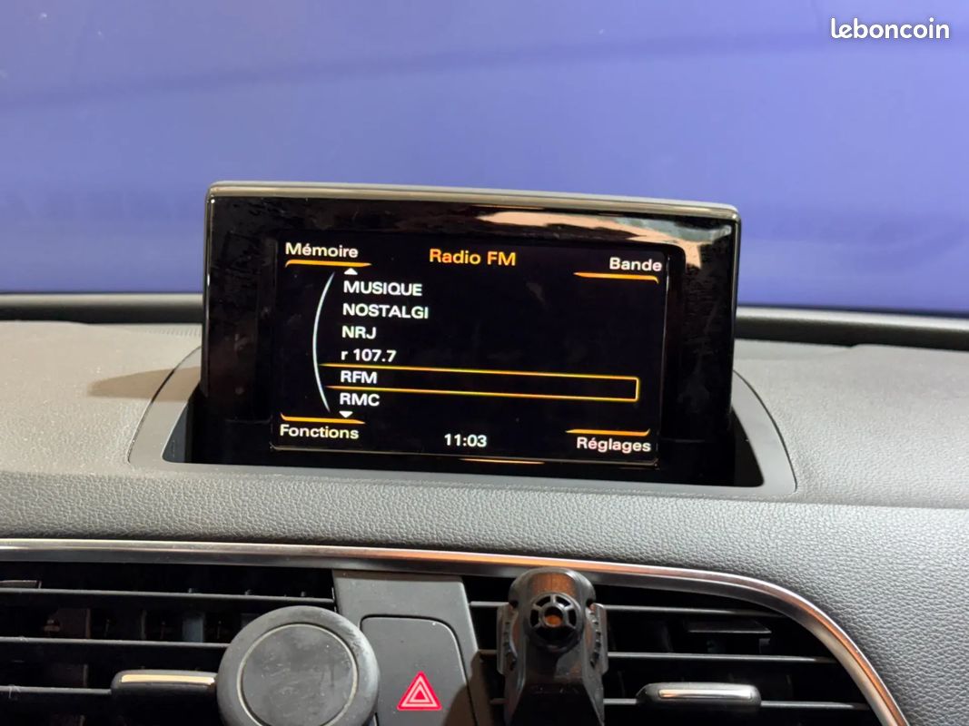 AUDI Q3 2.0 D 140ch AMBIENTE - 2014 - Suivi complet - Jantes alliage - Finition Sline (image 30)