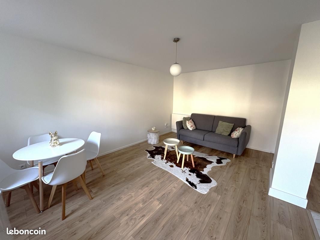 Appartement a louer  - 2 pièce(s) - 46 m2 - Surfyn