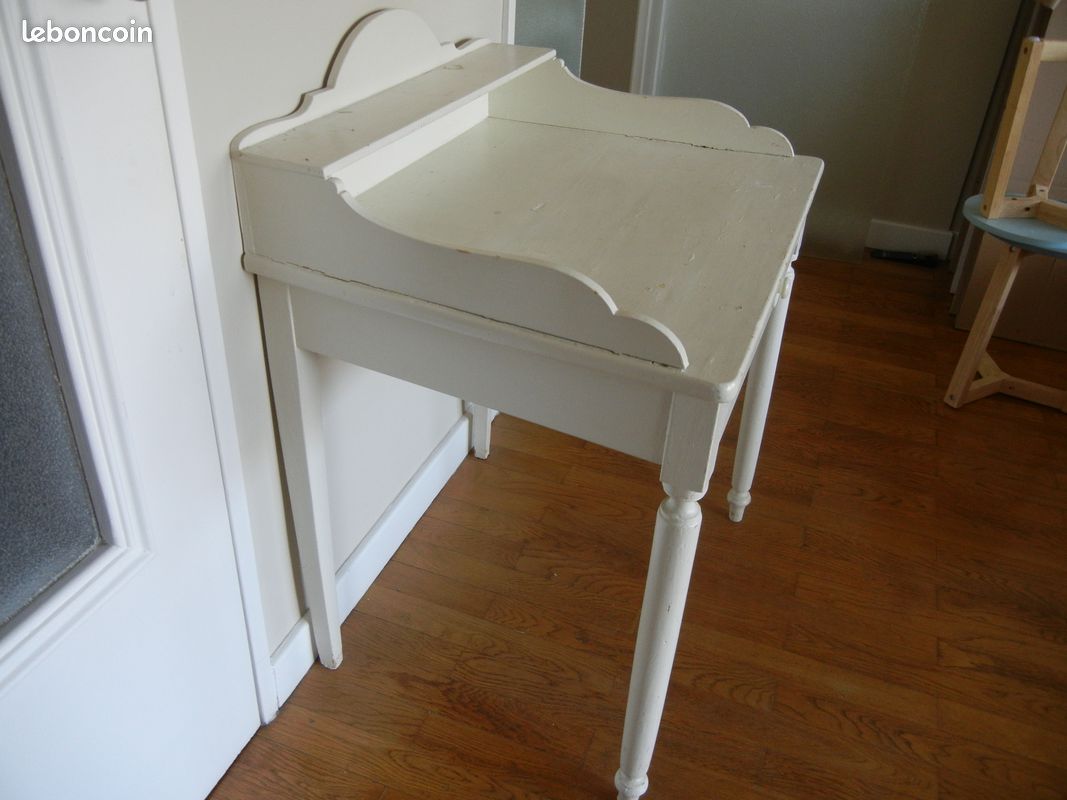 Table de toilette vintage (image 1)