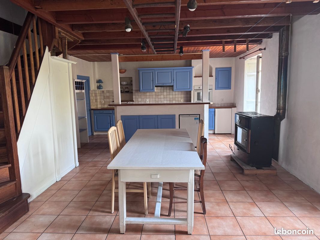 Maison 3 pièces 80 m² · à Saint-Juéry · 80 m² · 650 €/mois