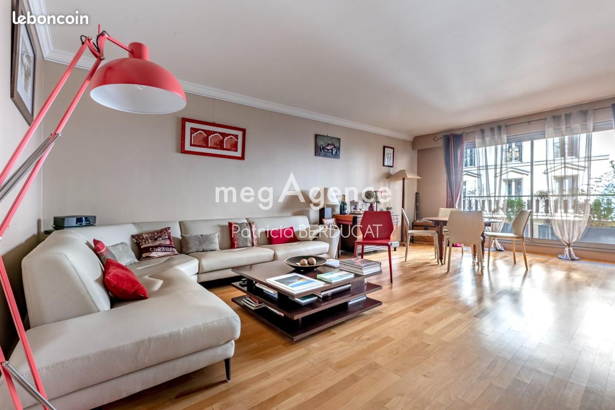Appartement 3 pièces 103 m² · à Saint-Mandé · 103 m² · 945 000 €