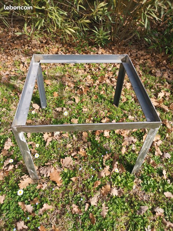 Pied de table basse (image 1)