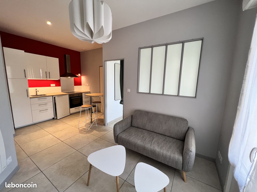 Appartement 2 pièces 25 m² · à Grenoble · 25 m² · 610 €