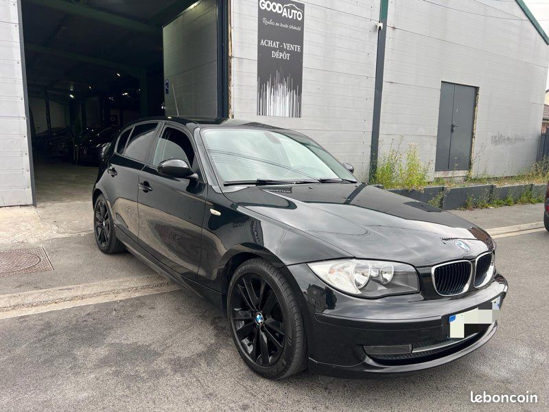 Bmw série 1 118 i pack m / 2l 143 chv / siège chauffants / régulateur de vitesse / climatisation / limitateur de vitesse / radar de recul / très propre / (image 2)