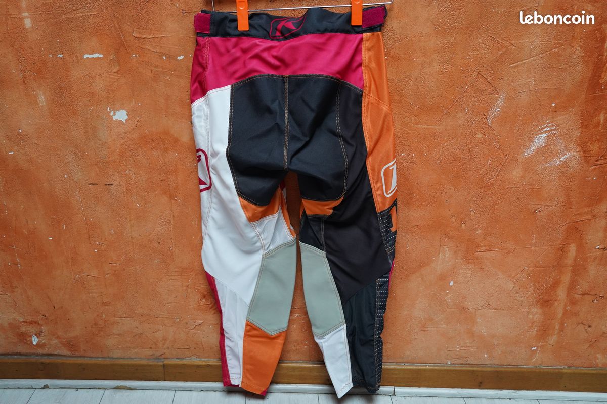 Pantalon De Paintball Virtue Breakout Jogger – Bullets Black – Medium