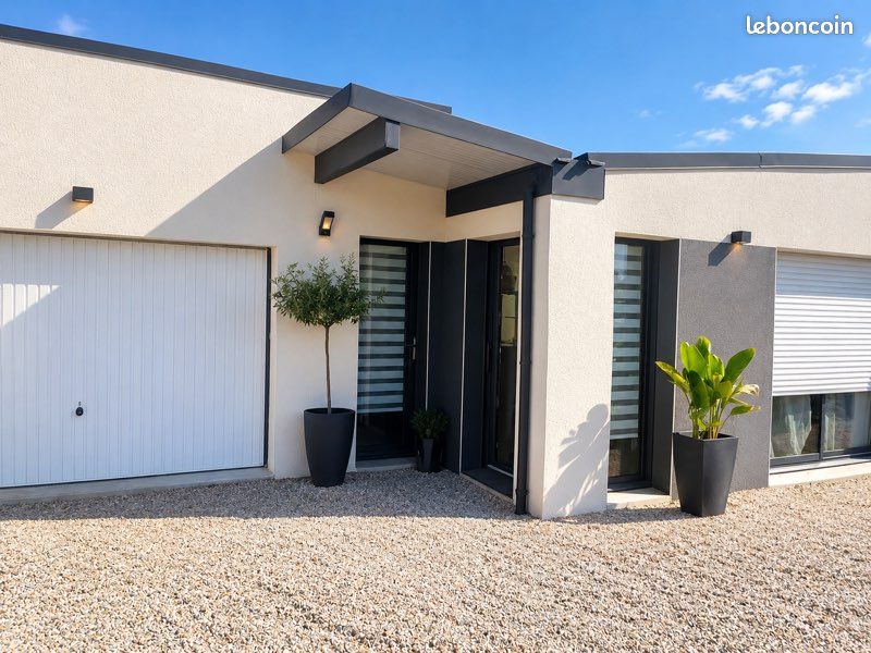 Maison 4 pièces 105 m² · à Baguer-Morvan · 105 m² · 324 000 €