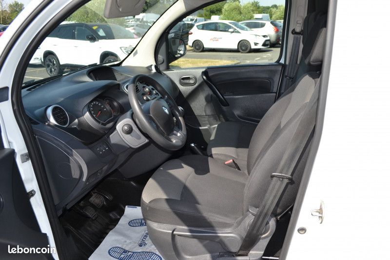 Renault KANGOO II 1.5 BLUE DCI 95CH BUSINESS (image 8)