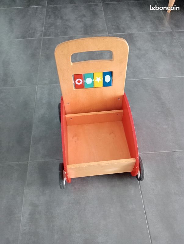 Chariot en bois bébé (image 4)