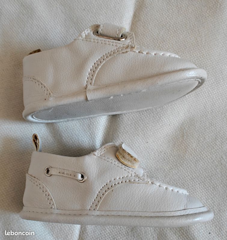 Chaussure blanche cérémonie pour bébé 6-12 mois (neuves) (image 4)