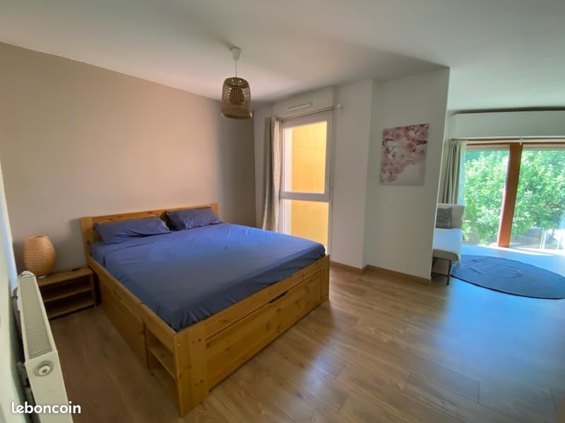 Appartement 1 pièce 21 m² · à Guyancourt · 21 m² · 795 €/mois